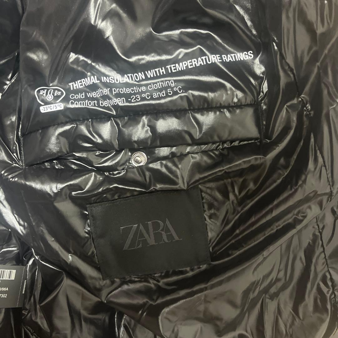 ZARA 光沢　ダウンジャケット　ブラック　2025年モデル