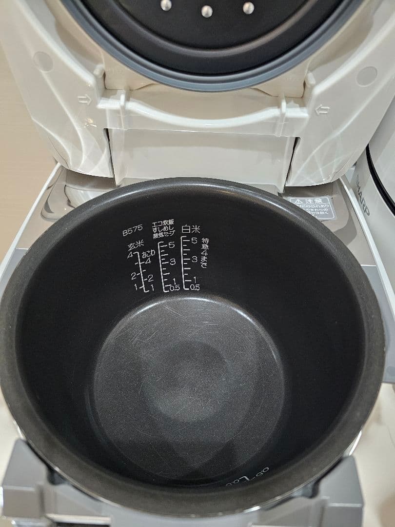 Zojirushi 圧力IH炊飯器 NW-LA10　WZ 　雪白