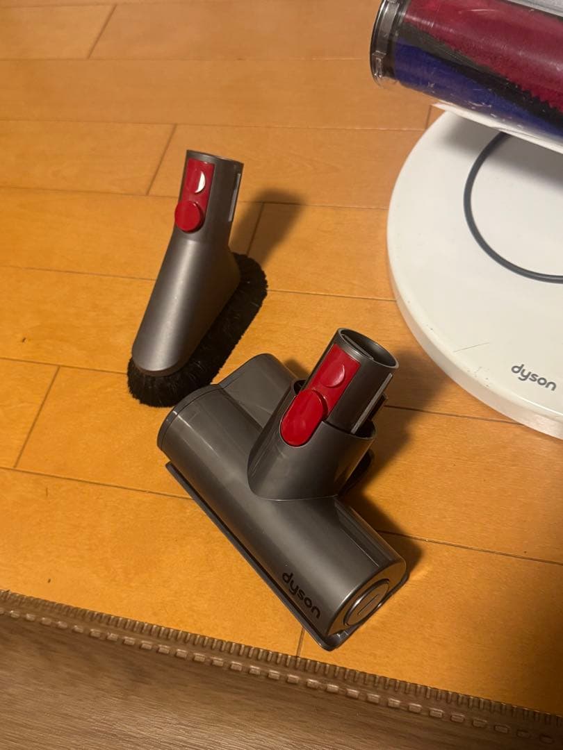 【動作品】 dyson V11 Fluffy+　sv14FFCOM スタンド付き