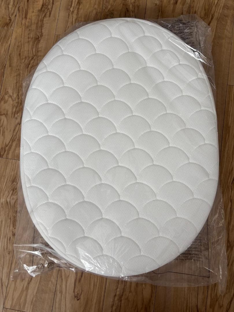 Stokke Sleepi Mini マットレス＋プロテクションシートセット