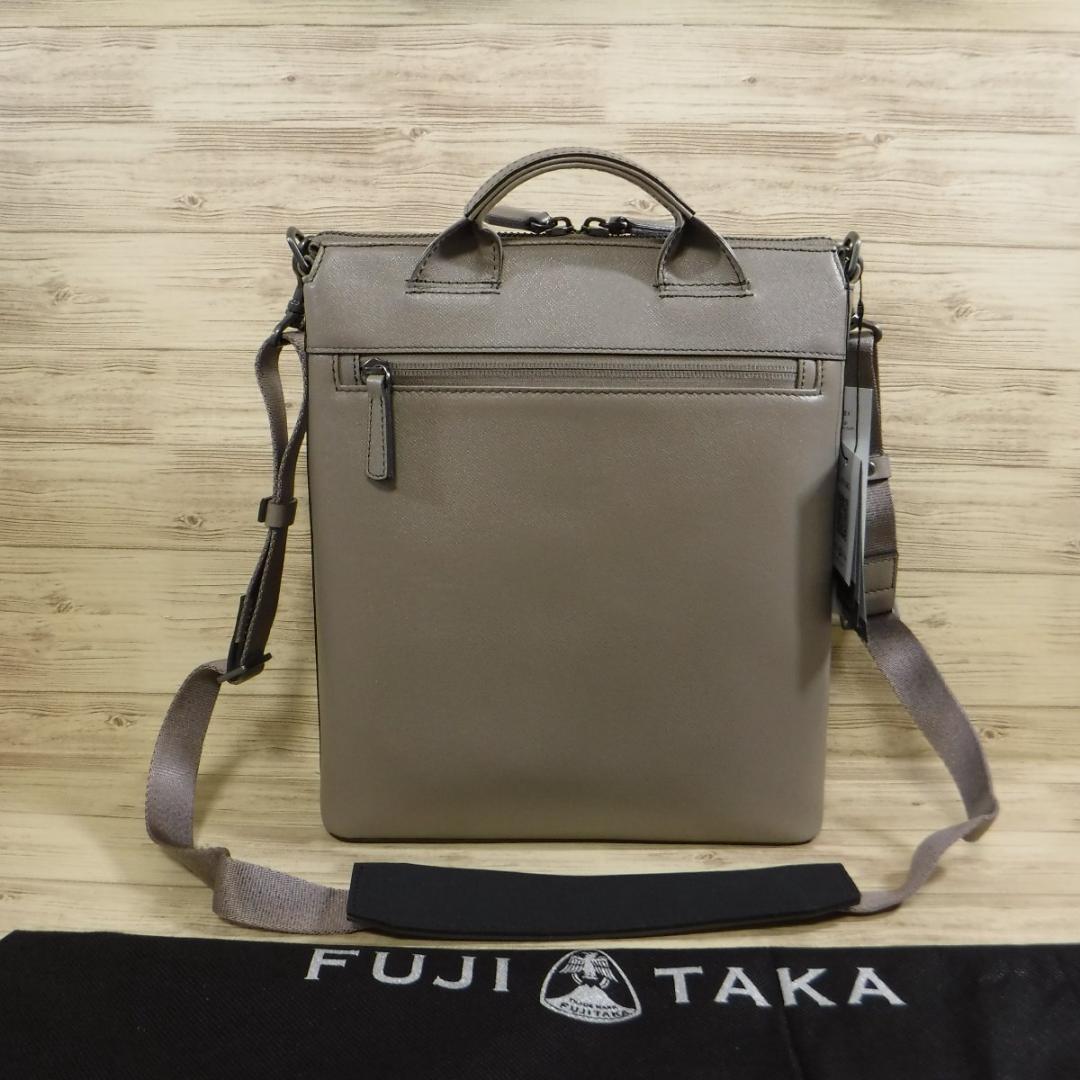 フジタカ 定価39600円 2WAY 縦型 レザーショルダーバッグ 牛革 B5