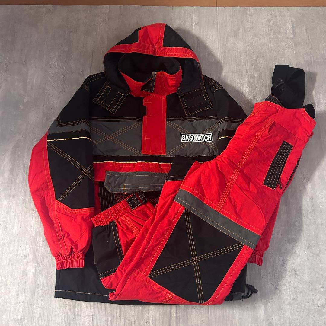 Z157【美品 メンズ(XL)】スキーウェア スノボーウェア セットアップ 上下