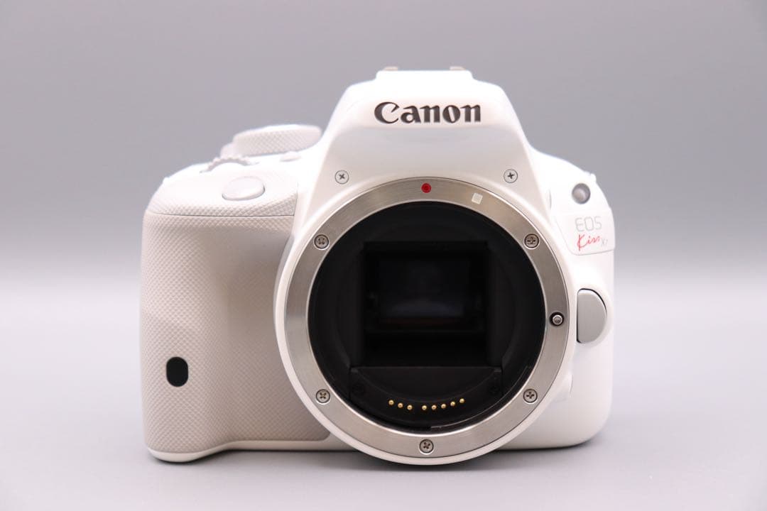 【ショット数2000以下】希少ホワイト！ Canon EOS Kiss X7