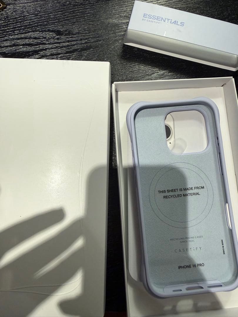 CASETiFY ウェーブシリコン iPhone16Pro ケース