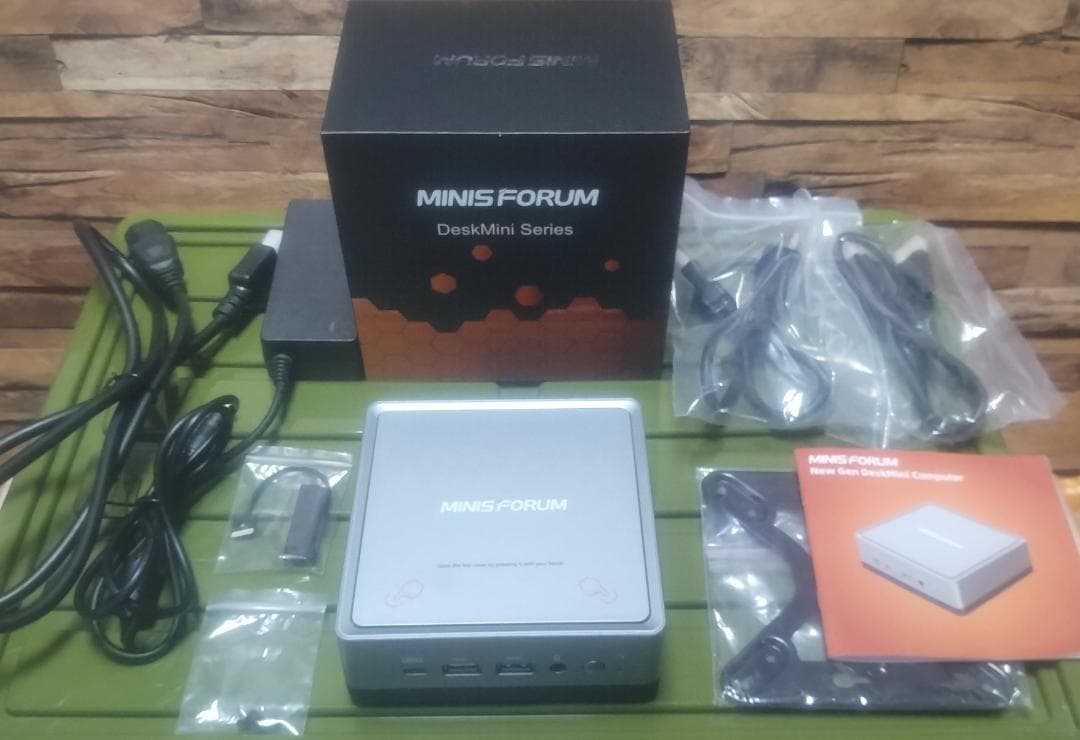 MINISFORUM UM350 ミニPC　16GBメモリ 512GB SSD