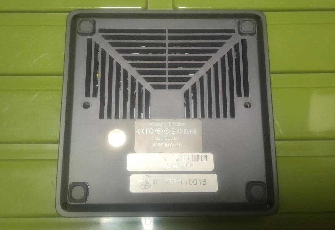 MINISFORUM UM350 ミニPC　16GBメモリ 512GB SSD