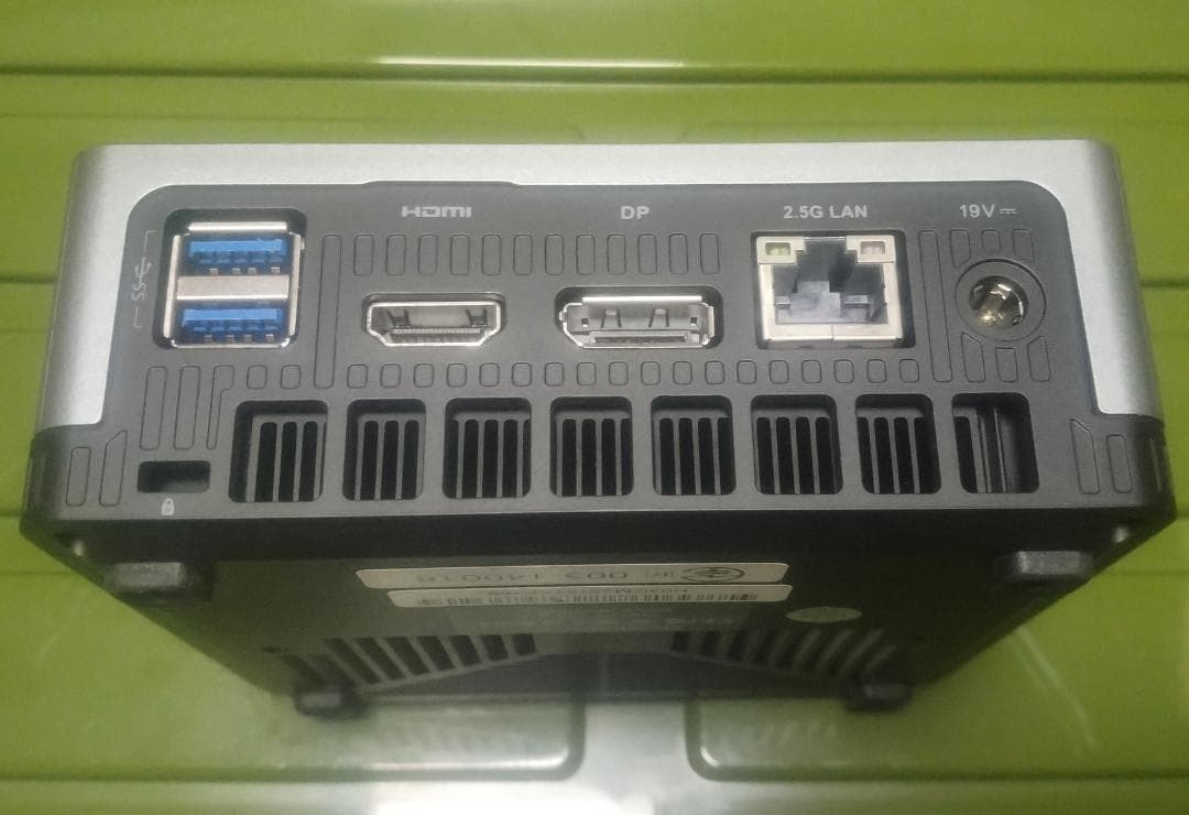 MINISFORUM UM350 ミニPC　16GBメモリ 512GB SSD