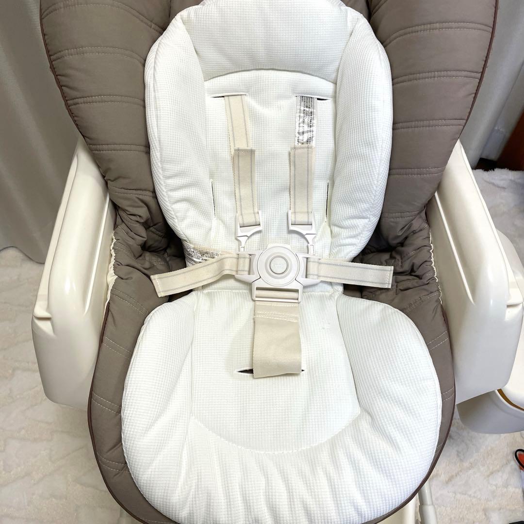 【美品】combiコンビ ネムリラ AUTO SWING エッグショック 電動