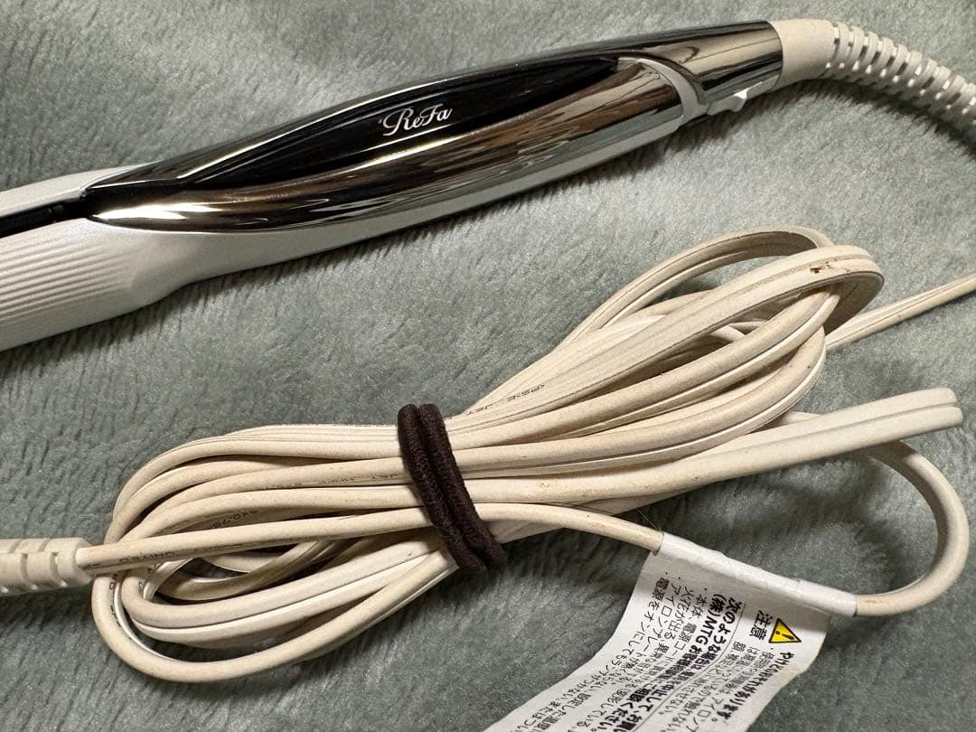 最終お値下げ！　リファビューテック　ストレートアイロン　Refa