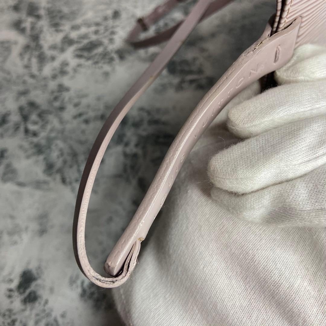 ✨LOUIS VUITTON✨　ルイヴィトン　ウエストポーチ　エピ　ロシェル