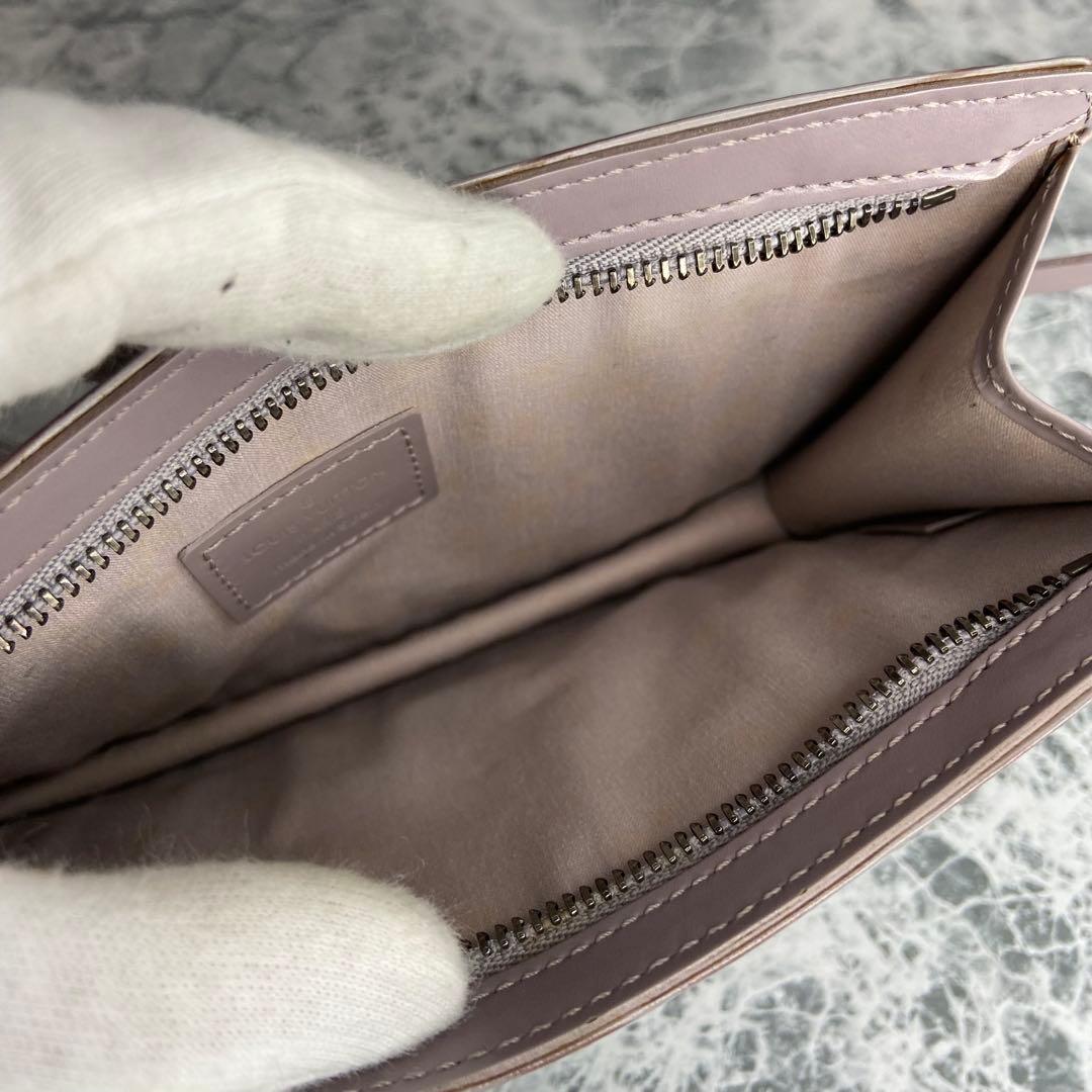 ✨LOUIS VUITTON✨　ルイヴィトン　ウエストポーチ　エピ　ロシェル