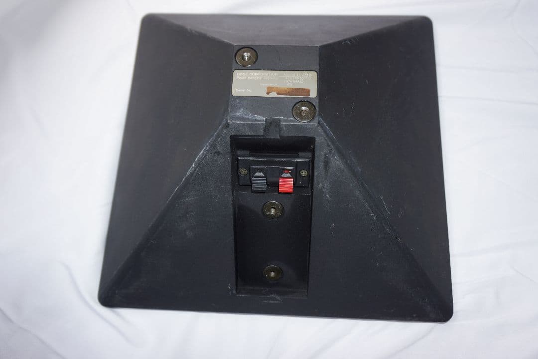 BOSE スピーカーMODEL111PYB 角型 黒