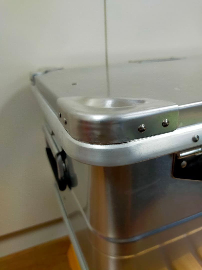 ダルトン Dulton アルミコンテナ Mサイズ コンボイ2