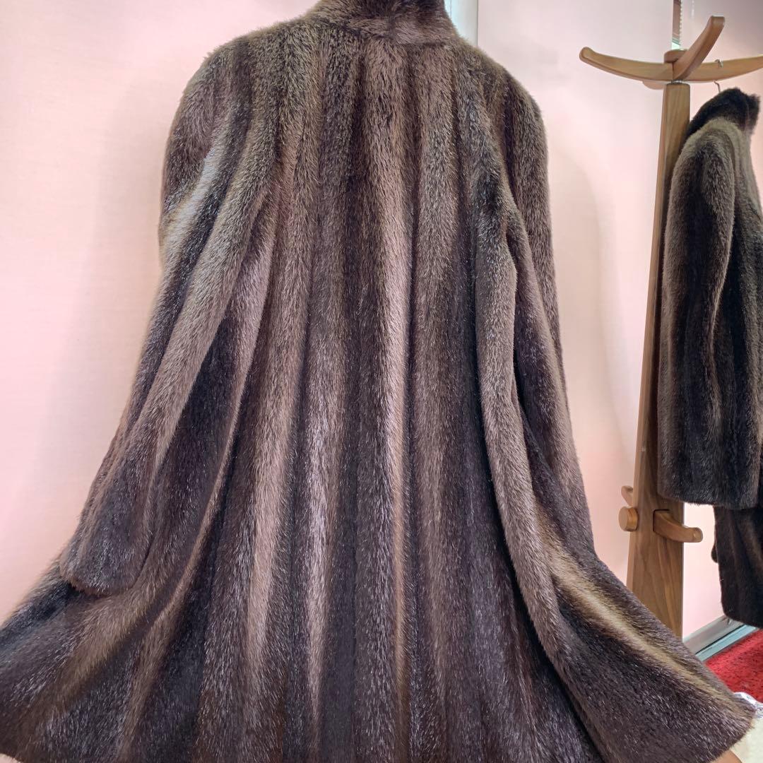 新春　 プライス❣️シェアード　ラクーン　ファー　コート　《貂皮　毛皮　大衣》