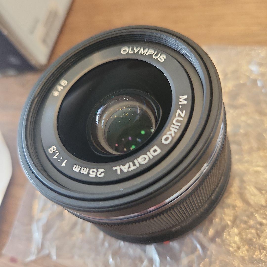 OLYMPUS M25F1.8 ブラック