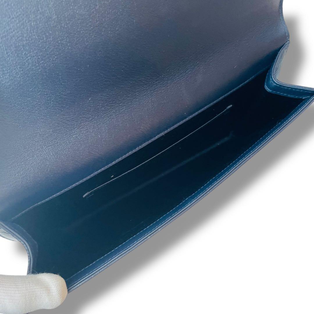 美品 濃紺 サンローラン クラッチバッグ カサンドラ ロゴステッチ パーティー