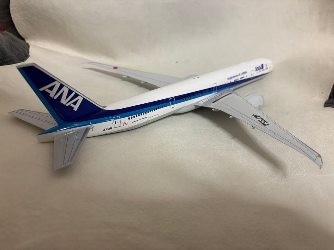 ぬ*ん様 全日空商事Boeing777-300ER JA795A モデルプレーン