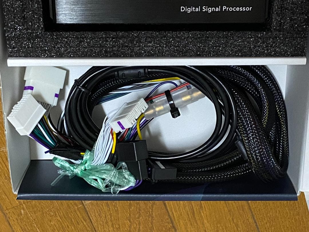 ビートソニックDSP機能付きアンプ、DSP-T302　90系ヴォクシー