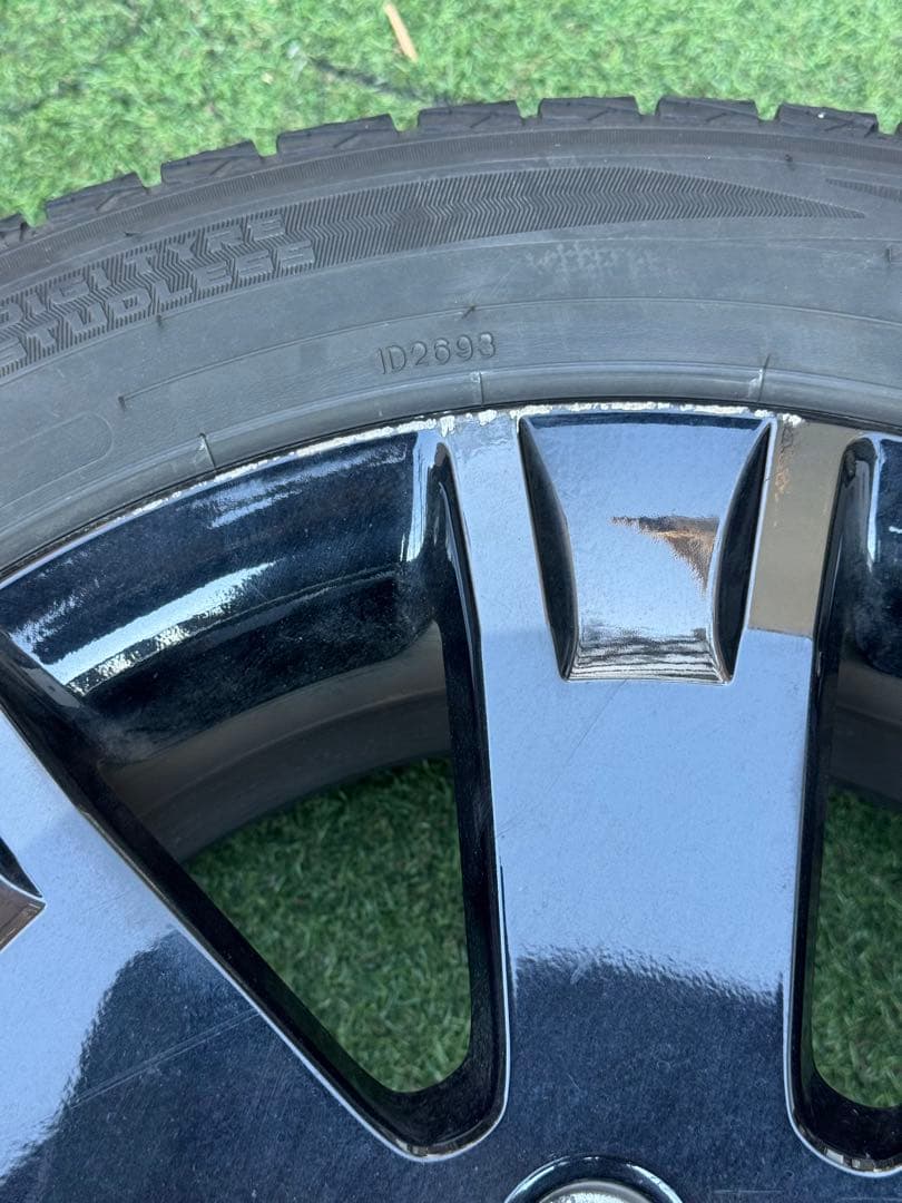 デリカD5旧型アクティブギア純正18インチブラックアルミホイール