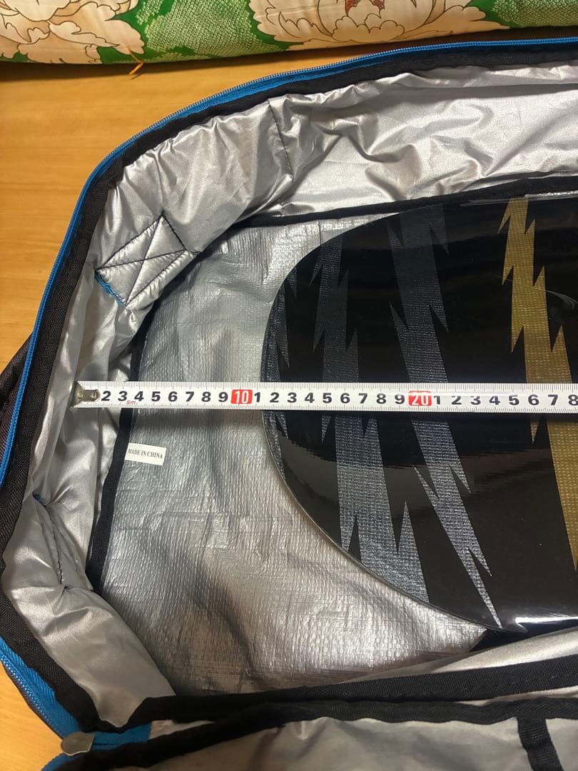 美品　VAXPOT スノーボードバッグ キャスター付き 大容量 ボードケース