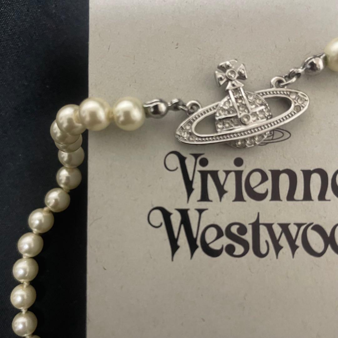 ヴィヴィアン　パールネックレス