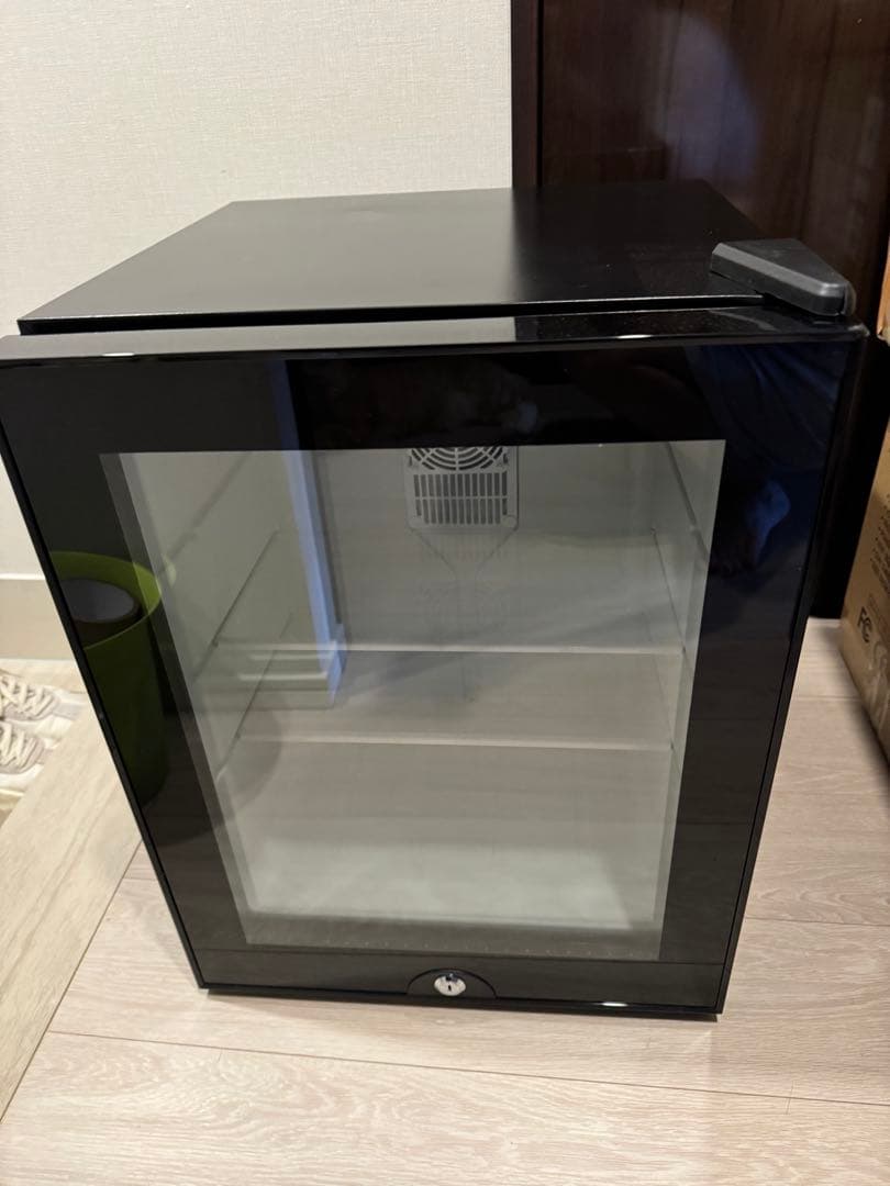 ミニ冷蔵庫 小型 40L オシャレ 静音 一人暮らし コンパクト ペルチェ式