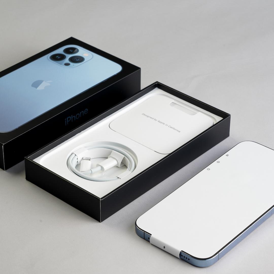 iPhone 13 Pro Max 256GB シエラブルー本体