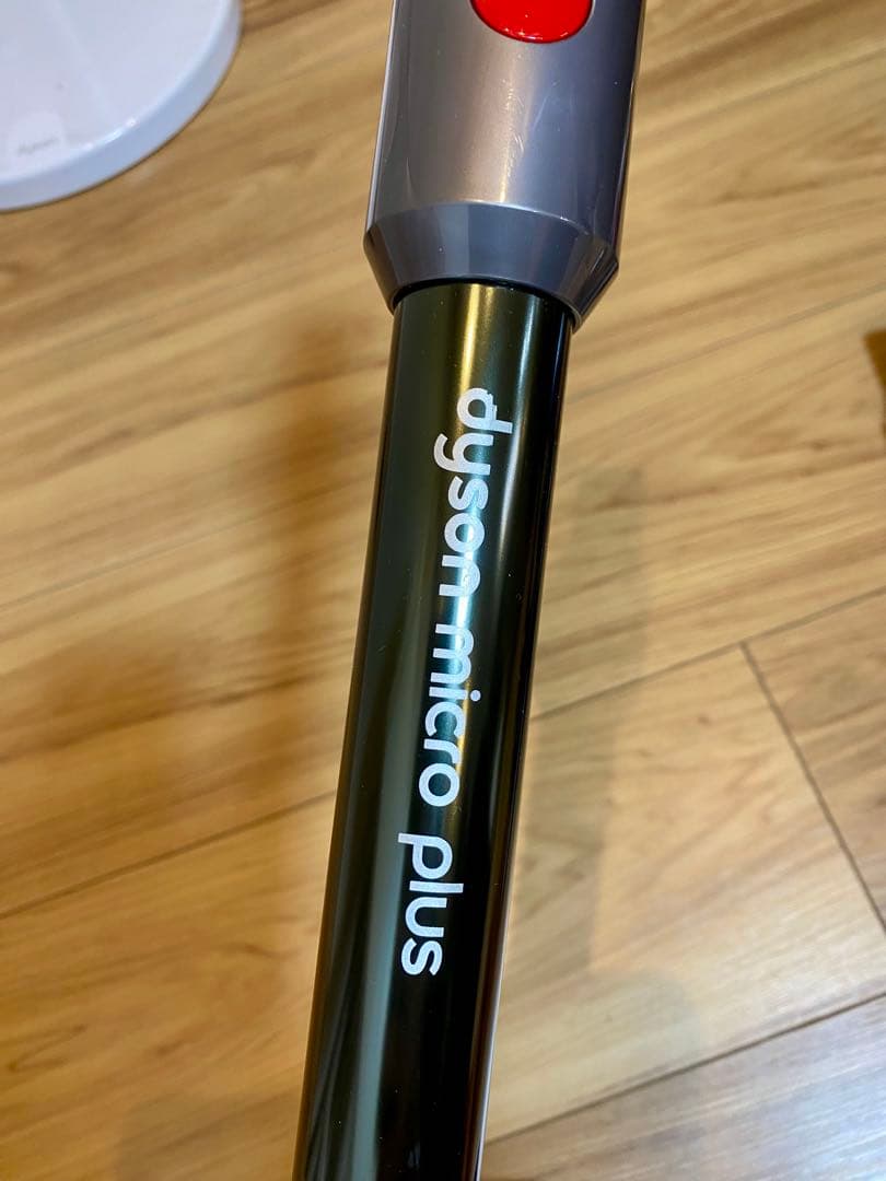 【動作確認済】ダイソンDyson Micro Plus SV33、フロアドック付