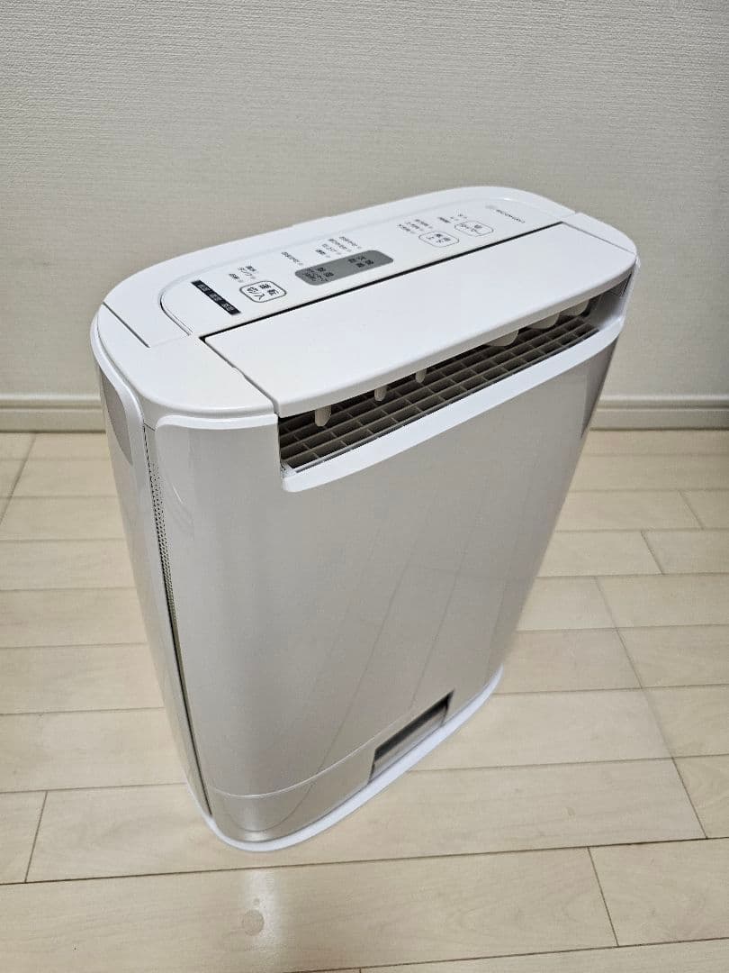 Panasonic 衣類乾燥除湿機 F-YZS60