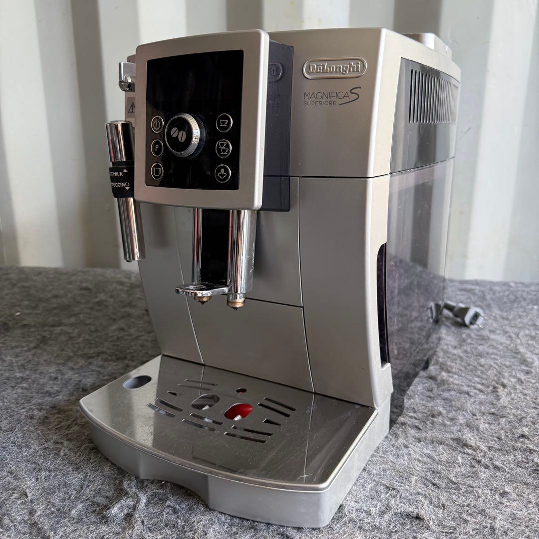 I38激安早い者勝ち✨　デロンギ マグフィニカS スペリオレコンパクト　コーヒー