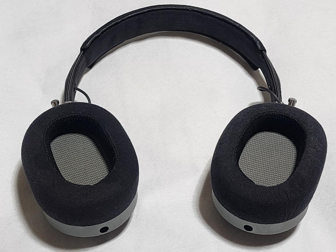 タイムセール【レアカラー】 Master & Dynamic MH40