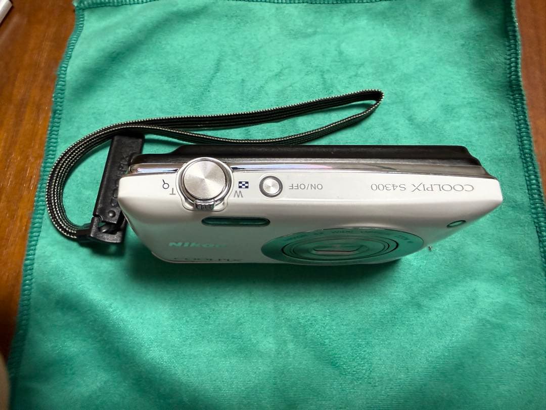 デジタルカメラ Nikon coolpix S4300