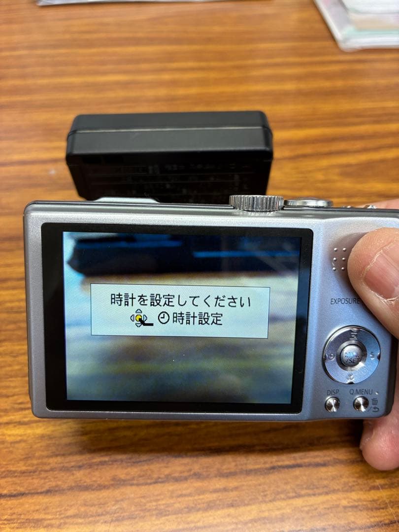 LUMIX 16x FULL HD コンパクトデジタルカメラ　パナソニック