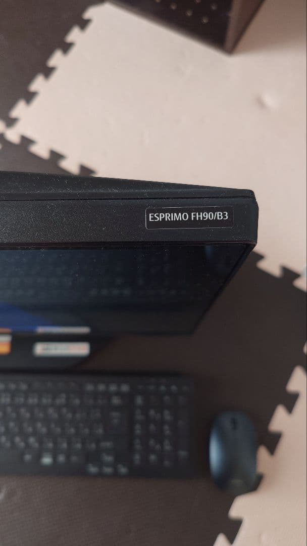 FUJITSU ESPRIMO FH90/B3 デスクトップPC