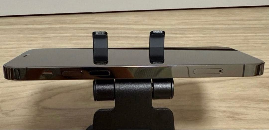 【美品・値下げ中】Apple iPhone 12 Pro グラファイト