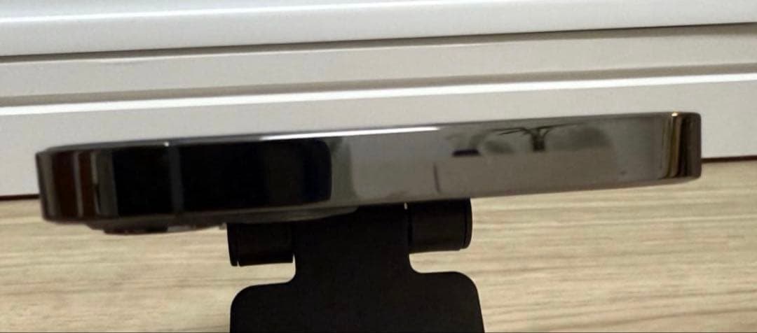 【美品・値下げ中】Apple iPhone 12 Pro グラファイト