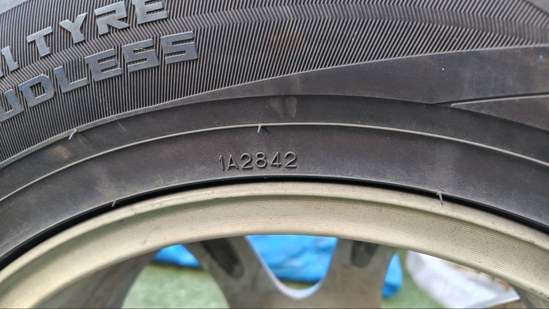 DUNLOP 16インチ スタッドレスタイヤ・ホイール4本セット