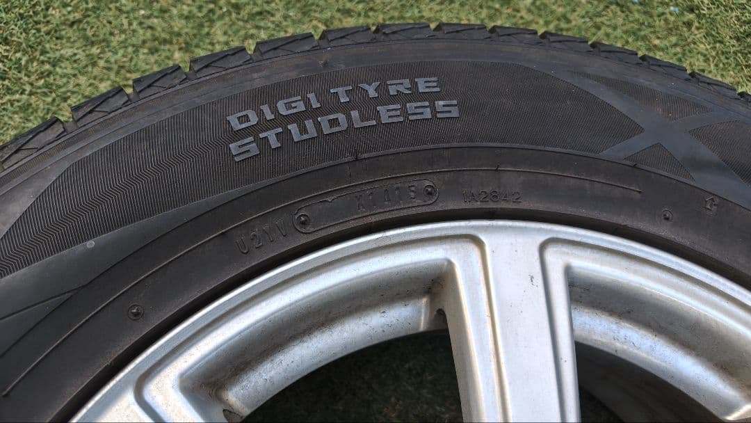 DUNLOP 16インチ スタッドレスタイヤ・ホイール4本セット