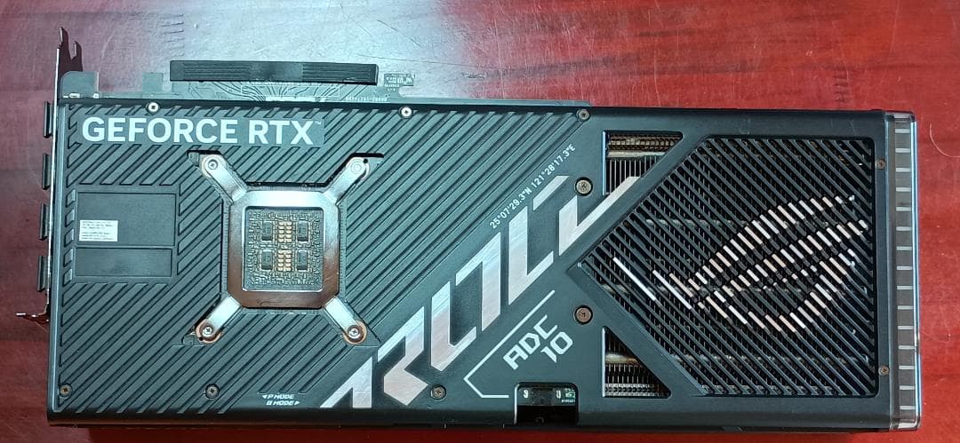 Rog strix GeForce RTX 4090 (作動確認済)