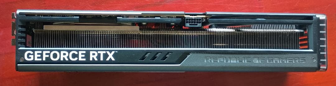 Rog strix GeForce RTX 4090 (作動確認済)