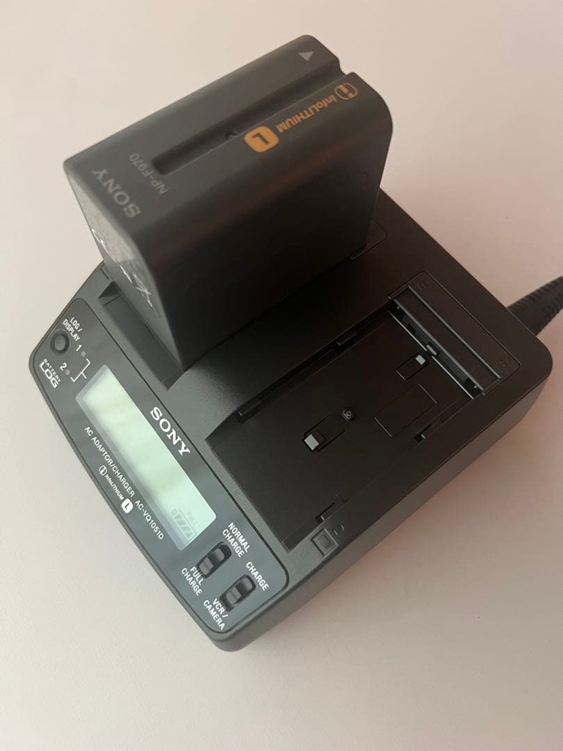 SONY ACアダプター/チャージャー AC-VQ1051D