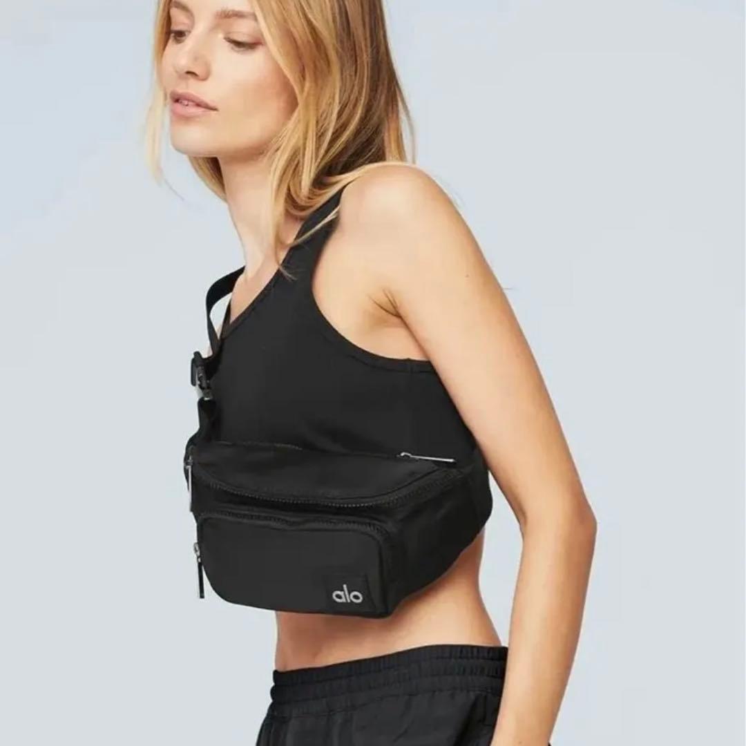 早い者勝ちです‼️alo ボディバッグ・ウエストポーチ ブラック