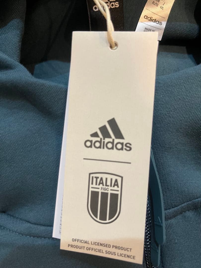 adidas イタリア代表 フード付きジャケット　日本未発売