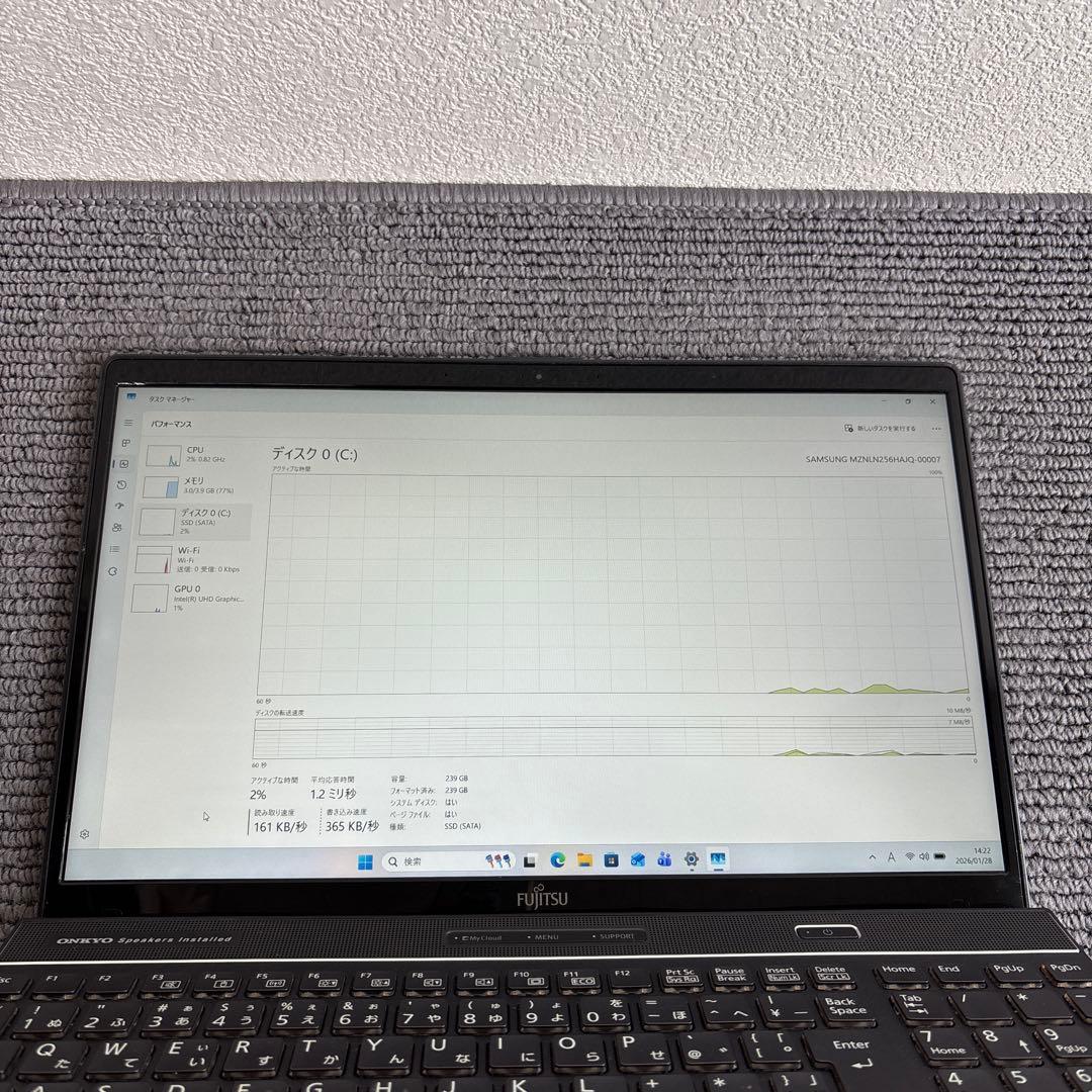 富士通lifebook AH53/C2 i7-8550U メモリ4GB