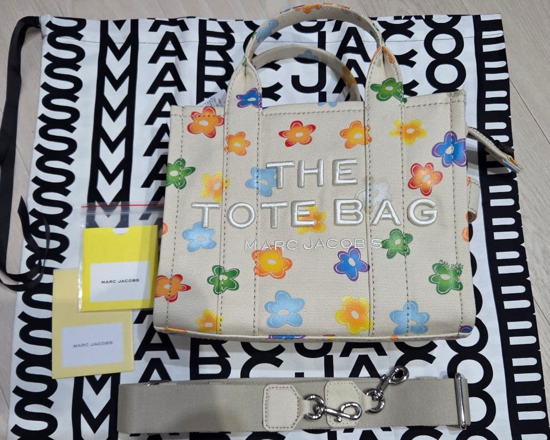 【MARC JACOBS】マークジェイコブス　ザワイルドデイジー　トートバッグ