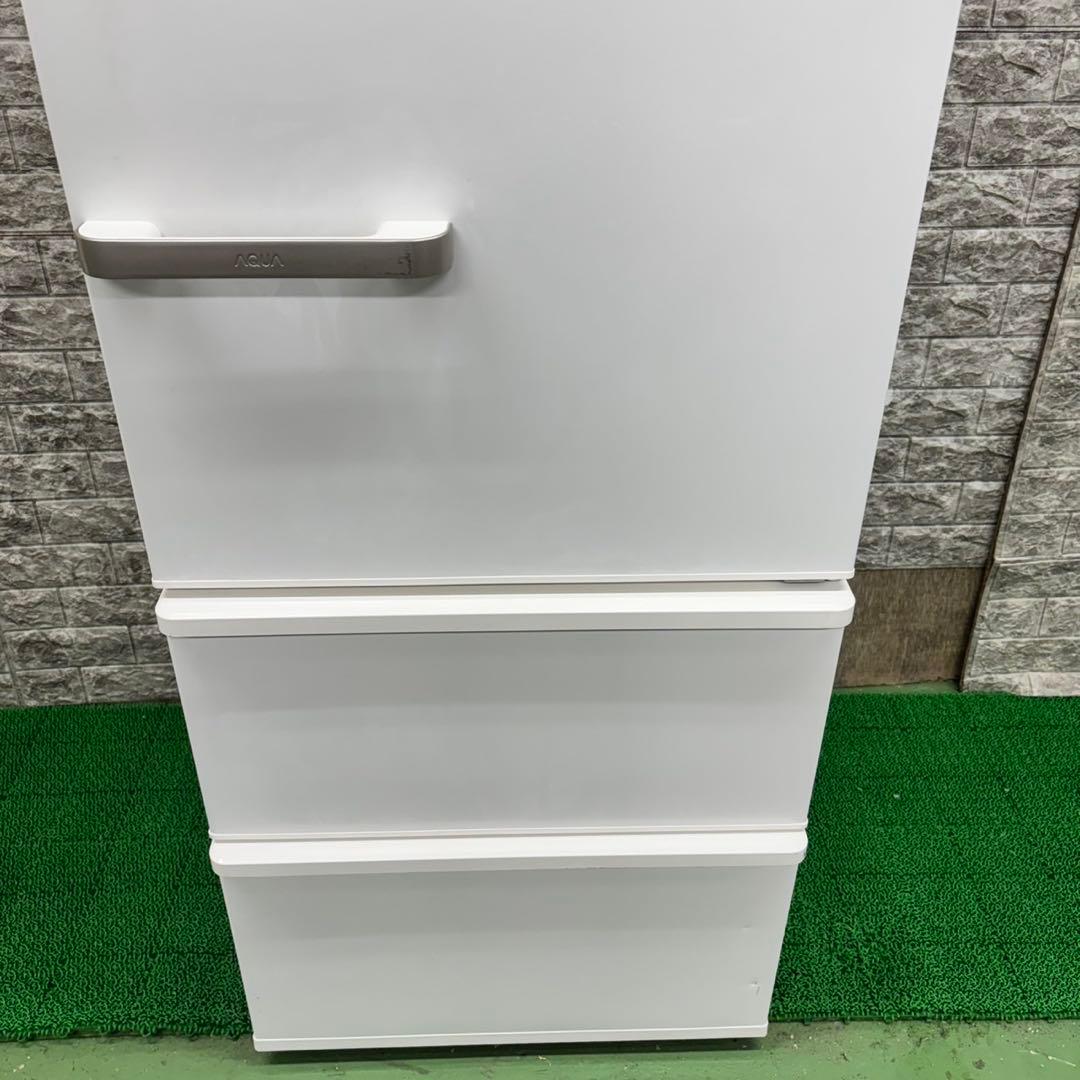 236 冷蔵庫　大型　300L 極美品　右開き　家庭向　小型　一人暮らし　保証込