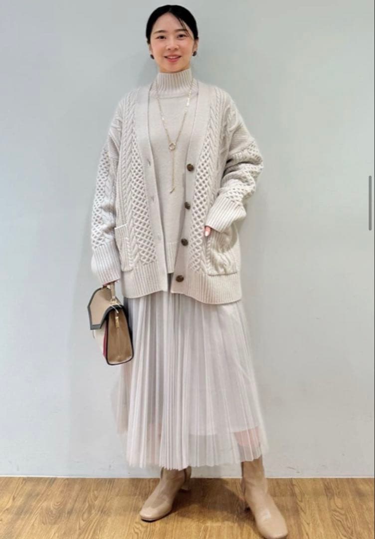 23区 ウールカシミヤ アランパターン カーディガン ¥29,700 サイズ38