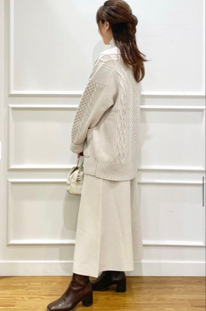 23区 ウールカシミヤ アランパターン カーディガン ¥29,700 サイズ38