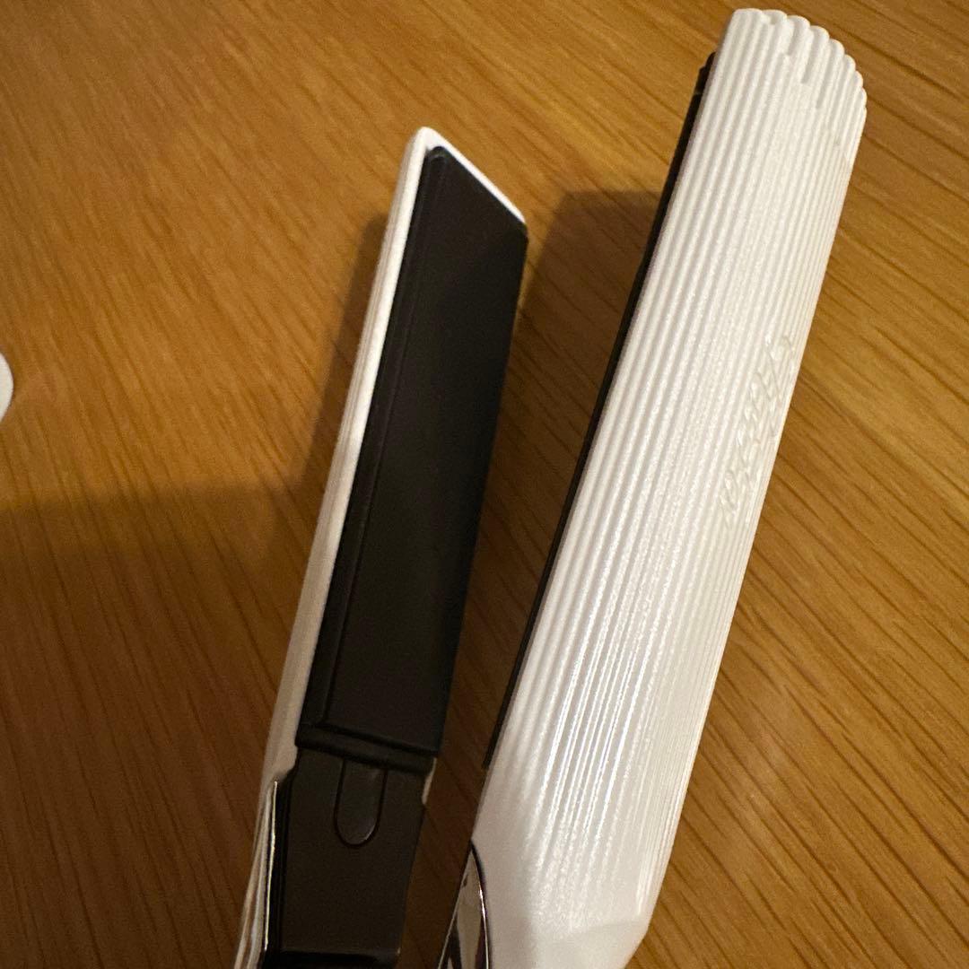 refa セラミックストレートヘアアイロン ホワイト