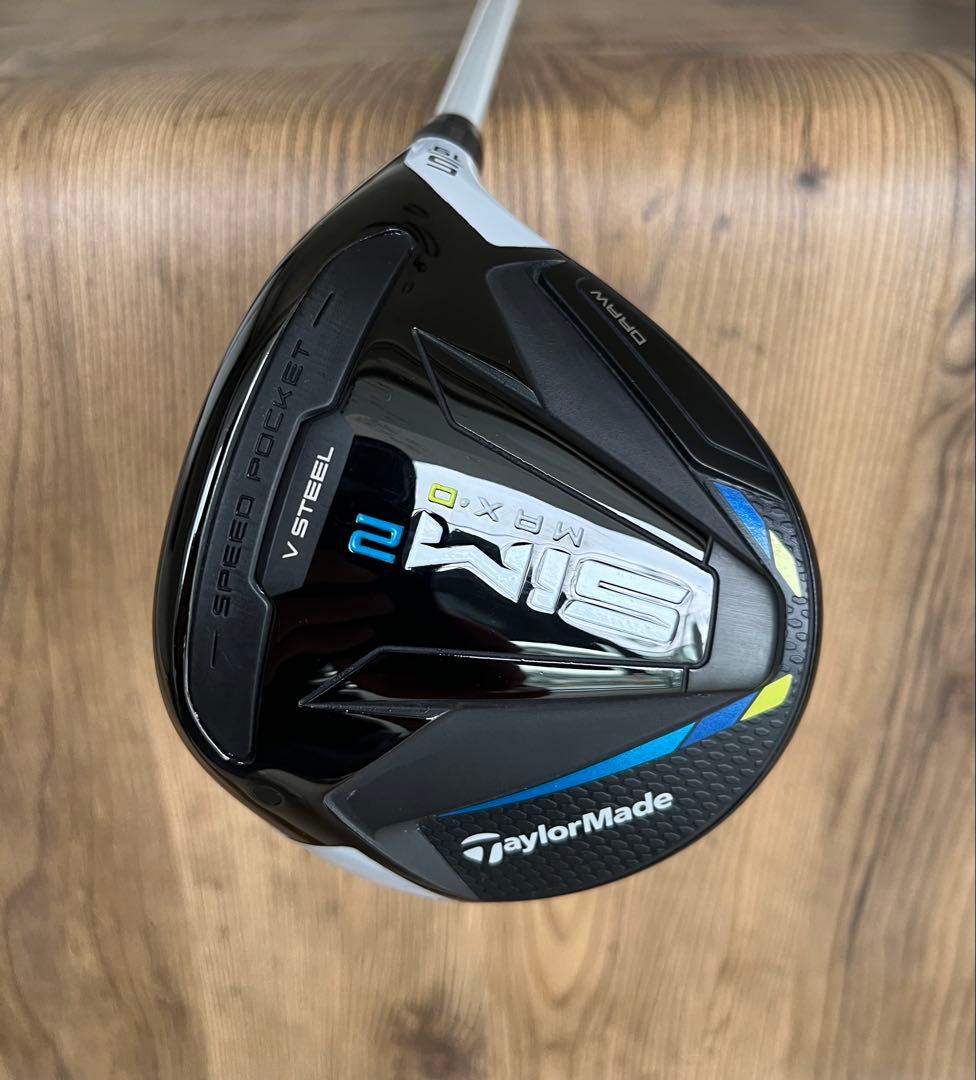 TaylorMade SIM2 MAX D フェアウェイウッド